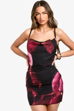 Lace Trim Floral Mini Dress | Nasty Gal