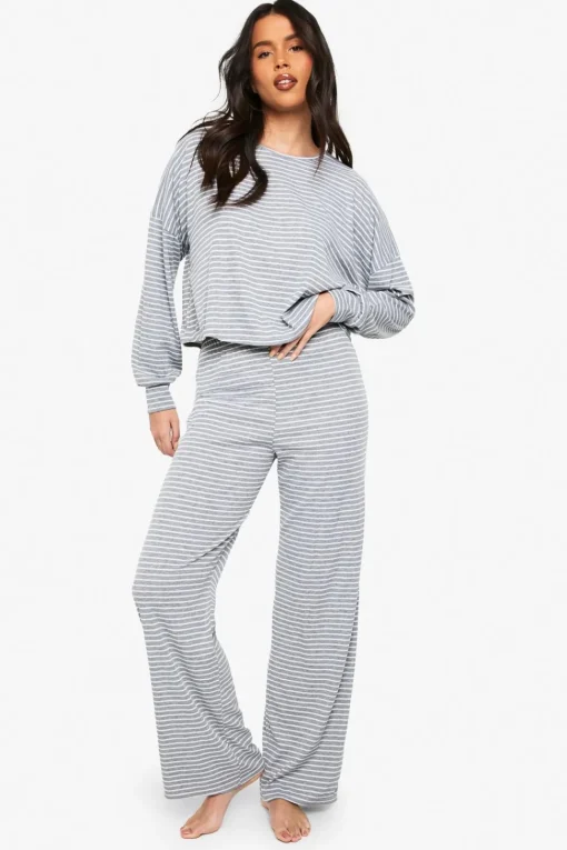 Loungewear Stripe Long Sleeve Top & Trousers Pyjama Set | Nasty Gal