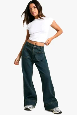 Petite Pocket Detail Flare Leg Jean, | Nasty Gal