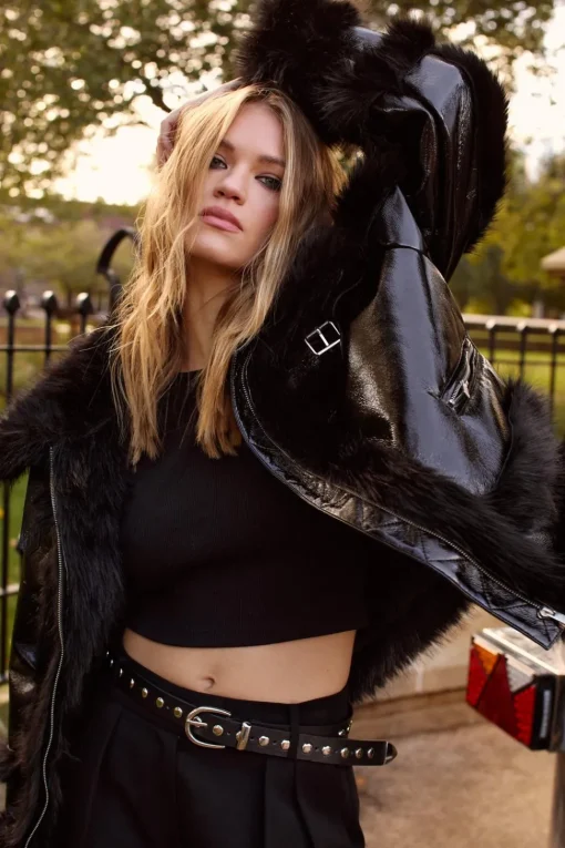 Premium Vinyl Plush Fur Buckle Aviator | Nasty Gal
